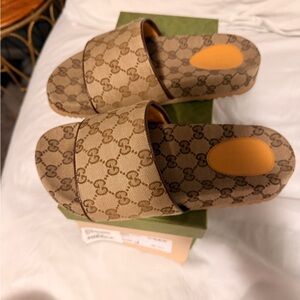 Gucci Tan Slide Sandals with Logo
